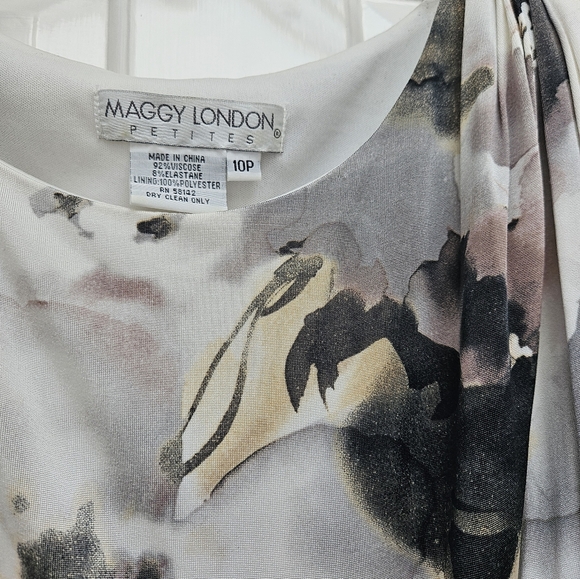 Maggy London Petite Knee-length Dress size 10P - Picture 3 of 3